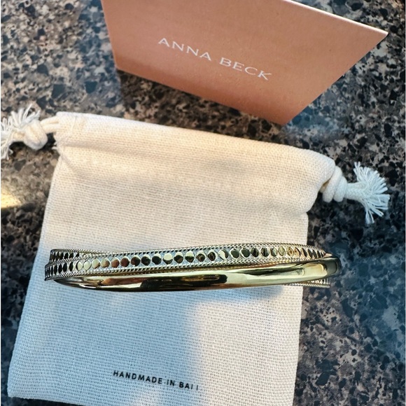 Anna Beck bracelet.  18 karat gold plated over sterling silver cuff. - Picture 1 of 5